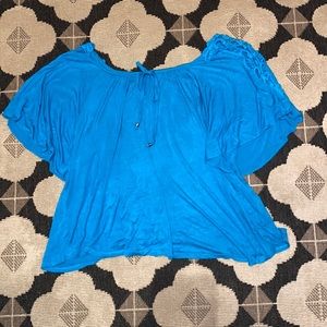 3 for $12 Blue flowy blouse